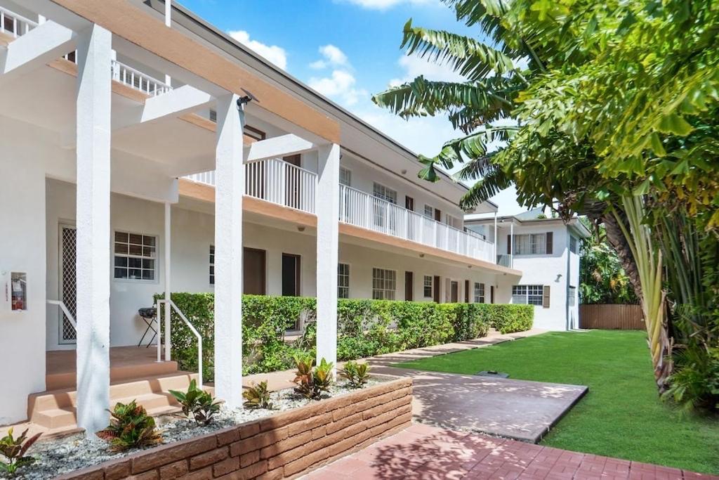 Amazing 5 - Bed Apartments Perfect For A Large Family Bal Harbour Екстер'єр фото